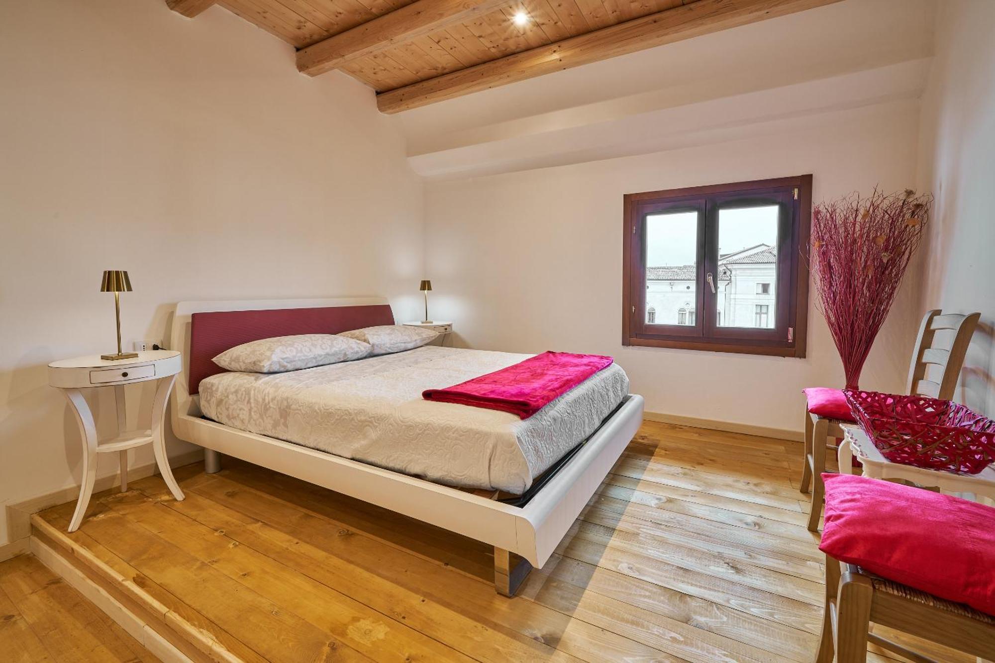 Attico Di Piazza Cima Apartamento Conegliano Exterior foto